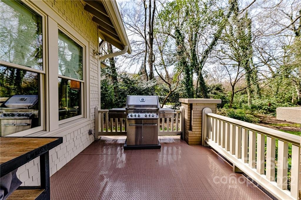 912 Queens Road Charlotte, NC 28207 - Photo 39 of 45 Gallery Image 39