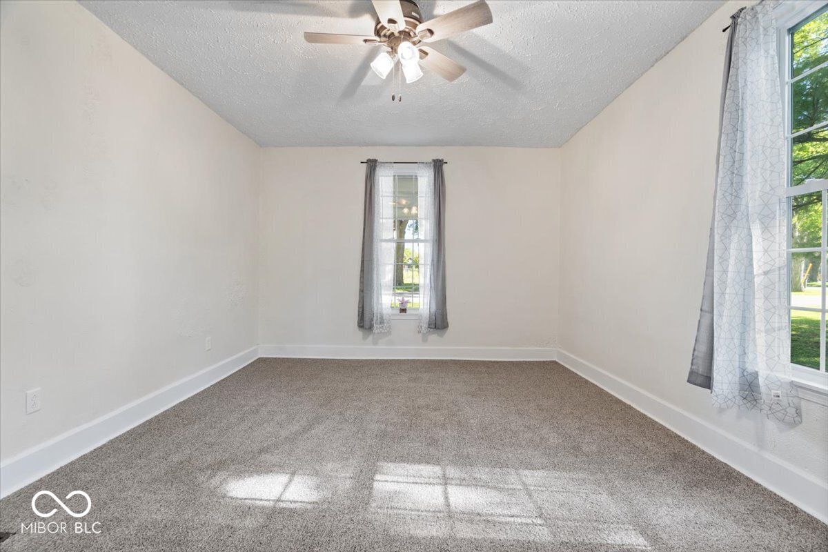 2917 Huntsville Road Pendleton, IN 46064 - Photo 12 of 26