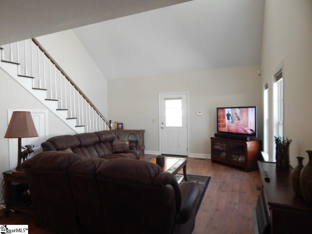336 Tanyard Road Greenville, SC 29609 - Photo 15 of 33