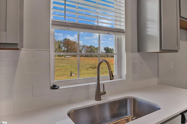 $1,750 | 3040 Whispering Willow Court, Inman, SC 29349