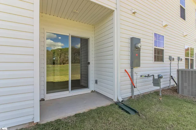 $1,750 | 3040 Whispering Willow Court, Inman, SC 29349