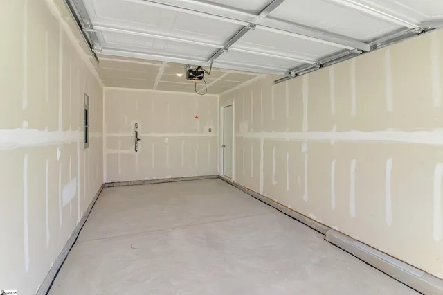 $1,750 | 3040 Whispering Willow Court, Inman, SC 29349