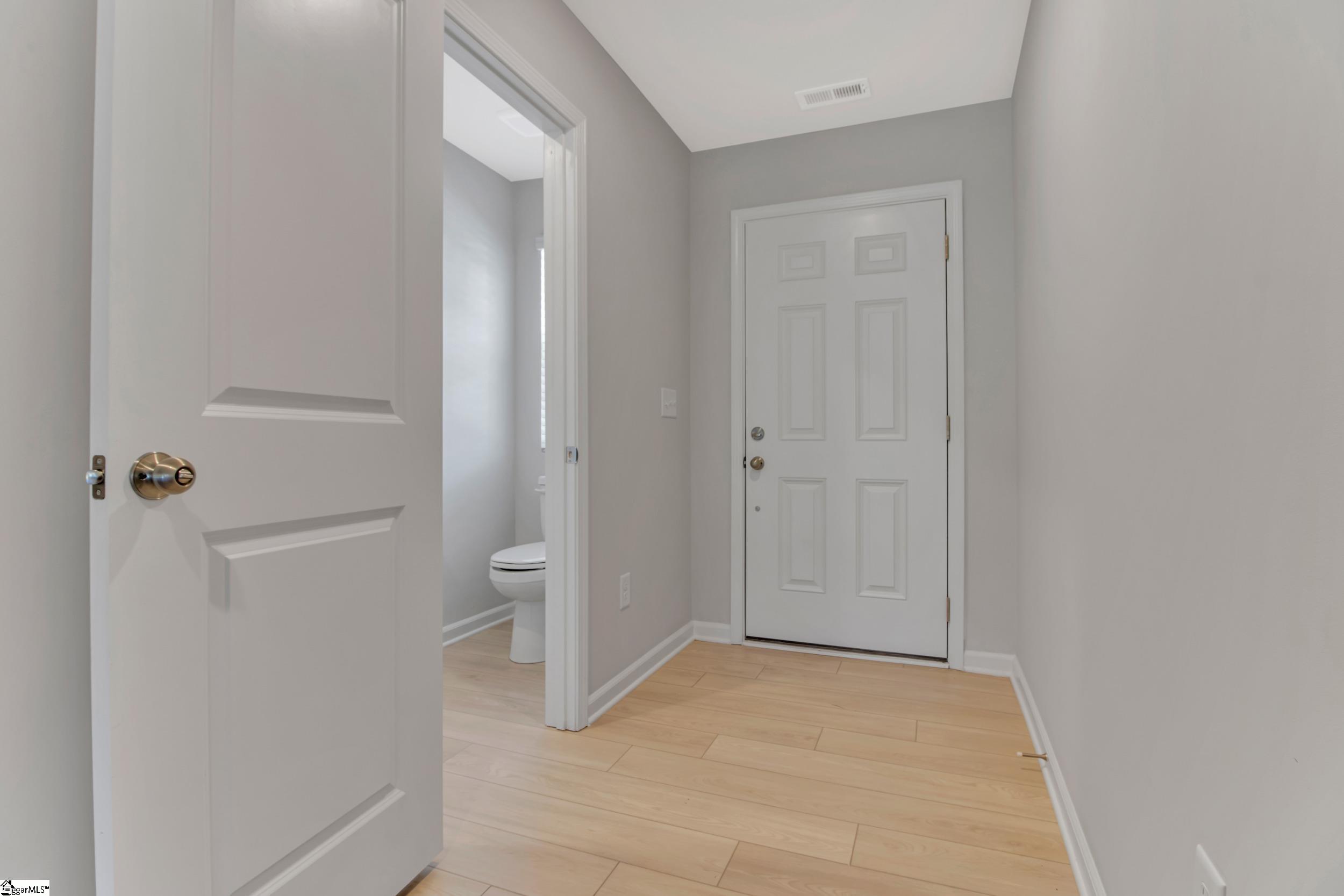 3040 Whispering Willow Court Inman, SC 29349 - Photo 4 of 35