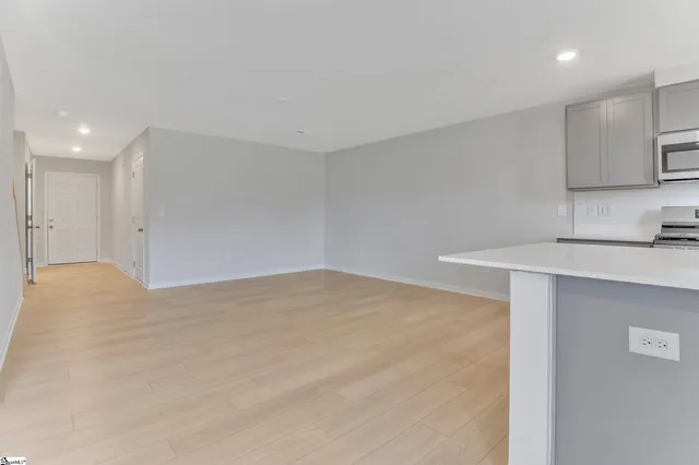 $1,750 | 3040 Whispering Willow Court, Inman, SC 29349