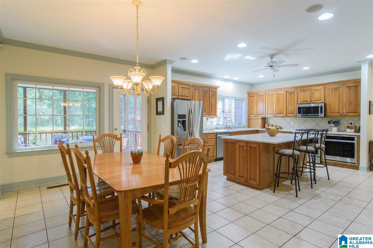 2028 Magnolia Ridge Drive Birmingham, AL 35243 - Photo 9 of 50