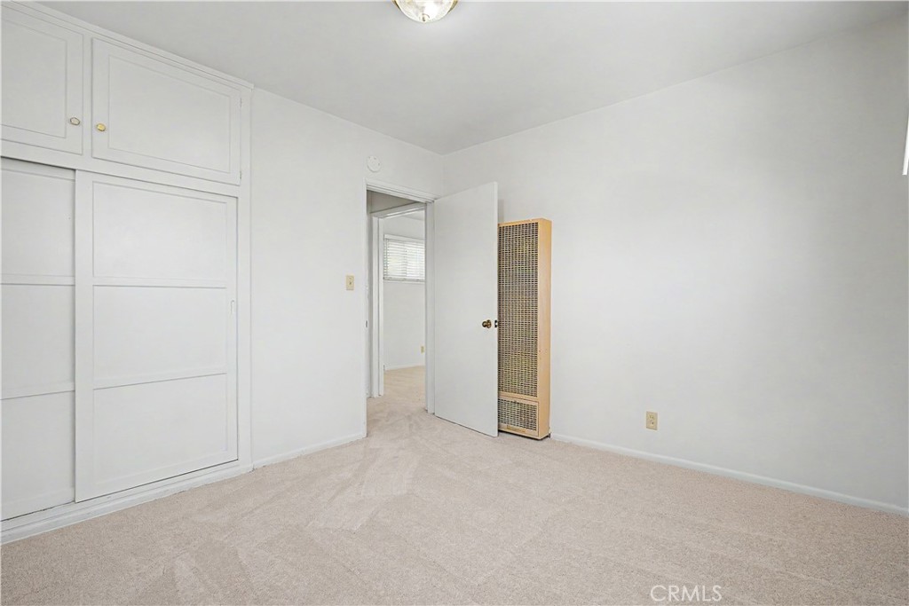 1049 3rd Street Hermosa Beach, CA 90254 - Photo 15 of 21 1051 3rd St - New Carpet in Bedroom