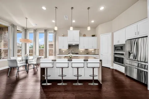 $699,000 | 431 Fawn Mist Drive, Prosper, TX 75078