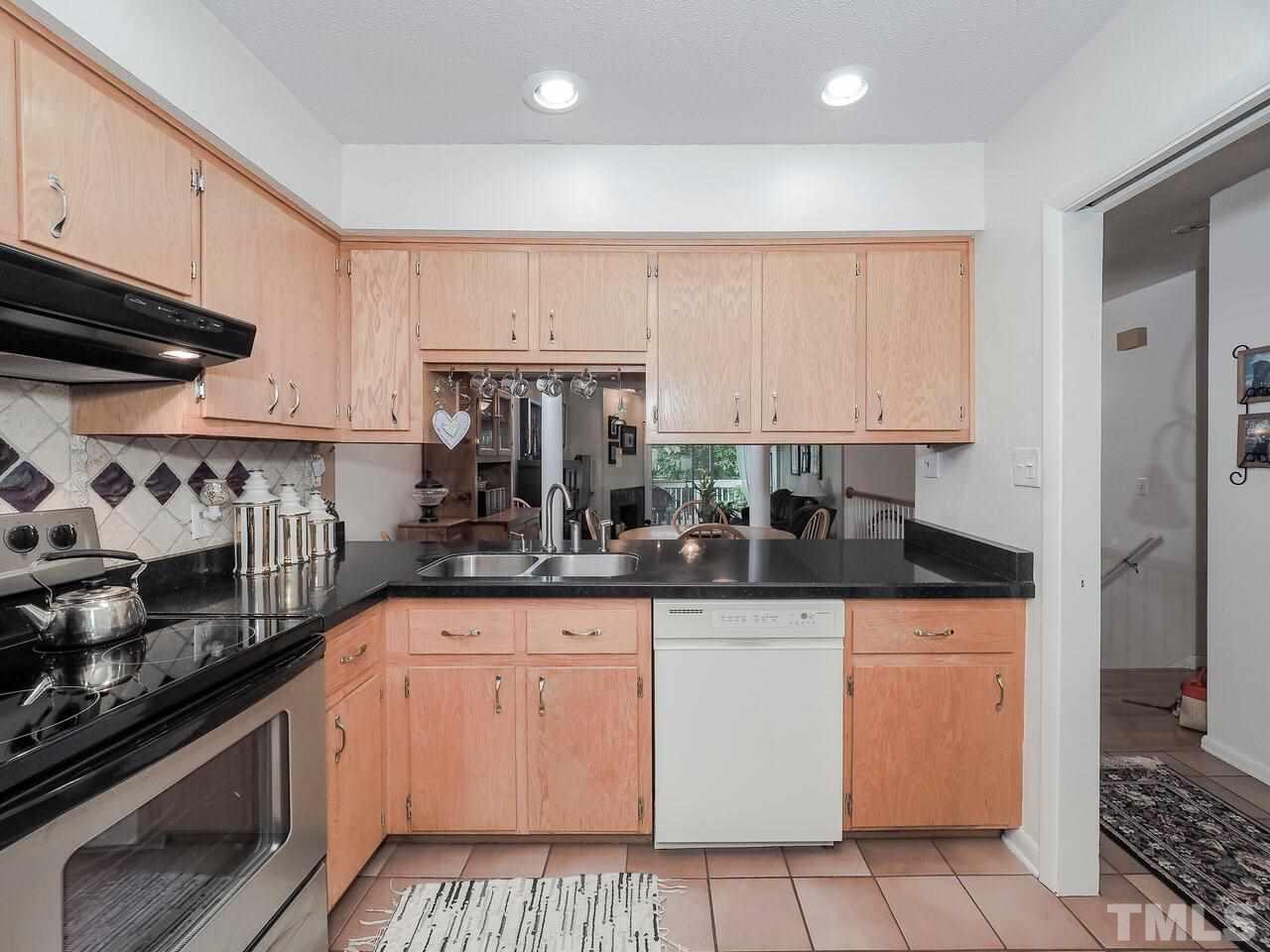5823 Mapleridge Road Raleigh, NC 27609 - Photo 5 of 24