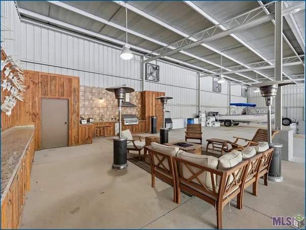 $14,100,000 | 4240-jana 4240-jana Lane, Perkinston, MS 39573