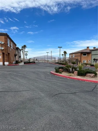 $1,850 | 10443 Alpine Edge Avenue, Las Vegas, NV 89129