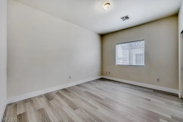 $1,850 | 10443 Alpine Edge Avenue, Las Vegas, NV 89129