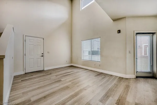 $1,850 | 10443 Alpine Edge Avenue, Las Vegas, NV 89129