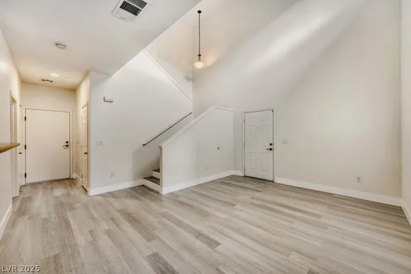 $1,850 | 10443 Alpine Edge Avenue, Las Vegas, NV 89129