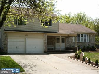 254 Sandringham Road Cherry Hill, NJ 08003 - Photo 1 of 12 Exterior Front