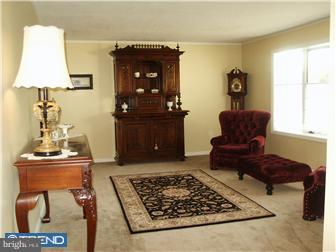 254 Sandringham Road Cherry Hill, NJ 08003 - Photo 2 of 12 Living Room