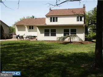 254 Sandringham Road Cherry Hill, NJ 08003 - Photo 11 of 12 Exterior Back