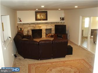254 Sandringham Road Cherry Hill, NJ 08003 - Photo 6 of 12 Family Room