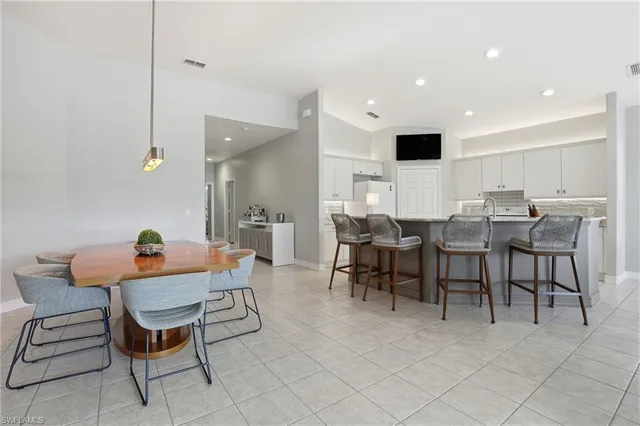 $599,000 | 20687 Wildcat Run Drive, Unit 201, Estero, FL 33928