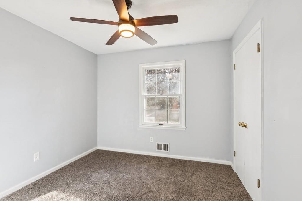 506 South Adams Street Raymore, MO 64083 - Photo 12 of 36