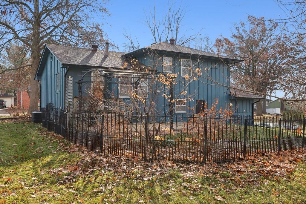 506 South Adams Street Raymore, MO 64083 - Photo 30 of 36