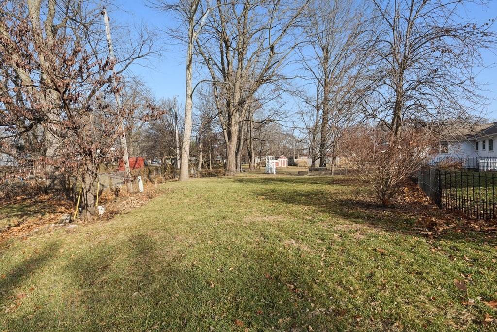 506 South Adams Street Raymore, MO 64083 - Photo 31 of 36
