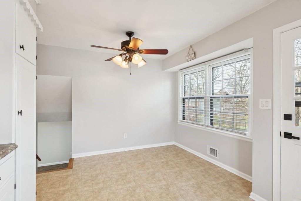 506 South Adams Street Raymore, MO 64083 - Photo 8 of 36