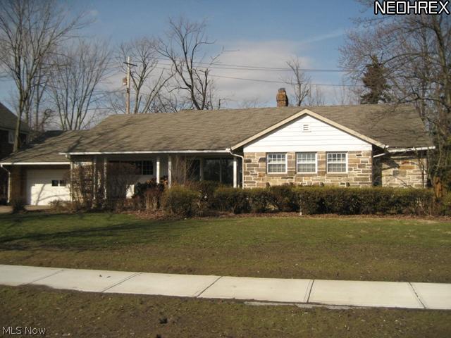23205 Ranch Road Beachwood, OH 44122 - Photo 1 of 11 Welcome Home to ~ 23205 Ranch Road Beachwood, Ohio 44122