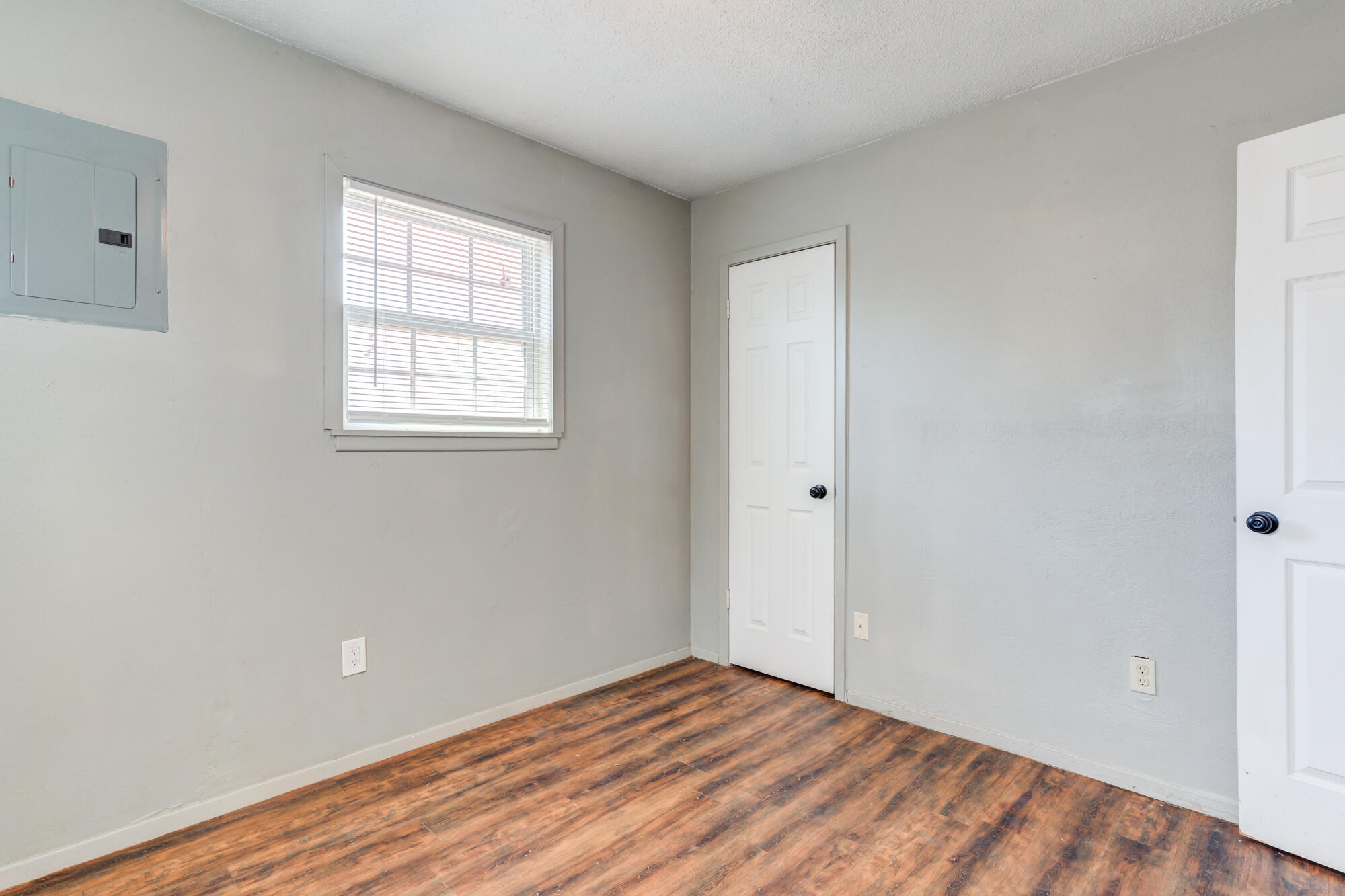 4915 39th Street Lubbock, TX 79414 - Photo 19 of 21 DSC05570_1_2_3_4