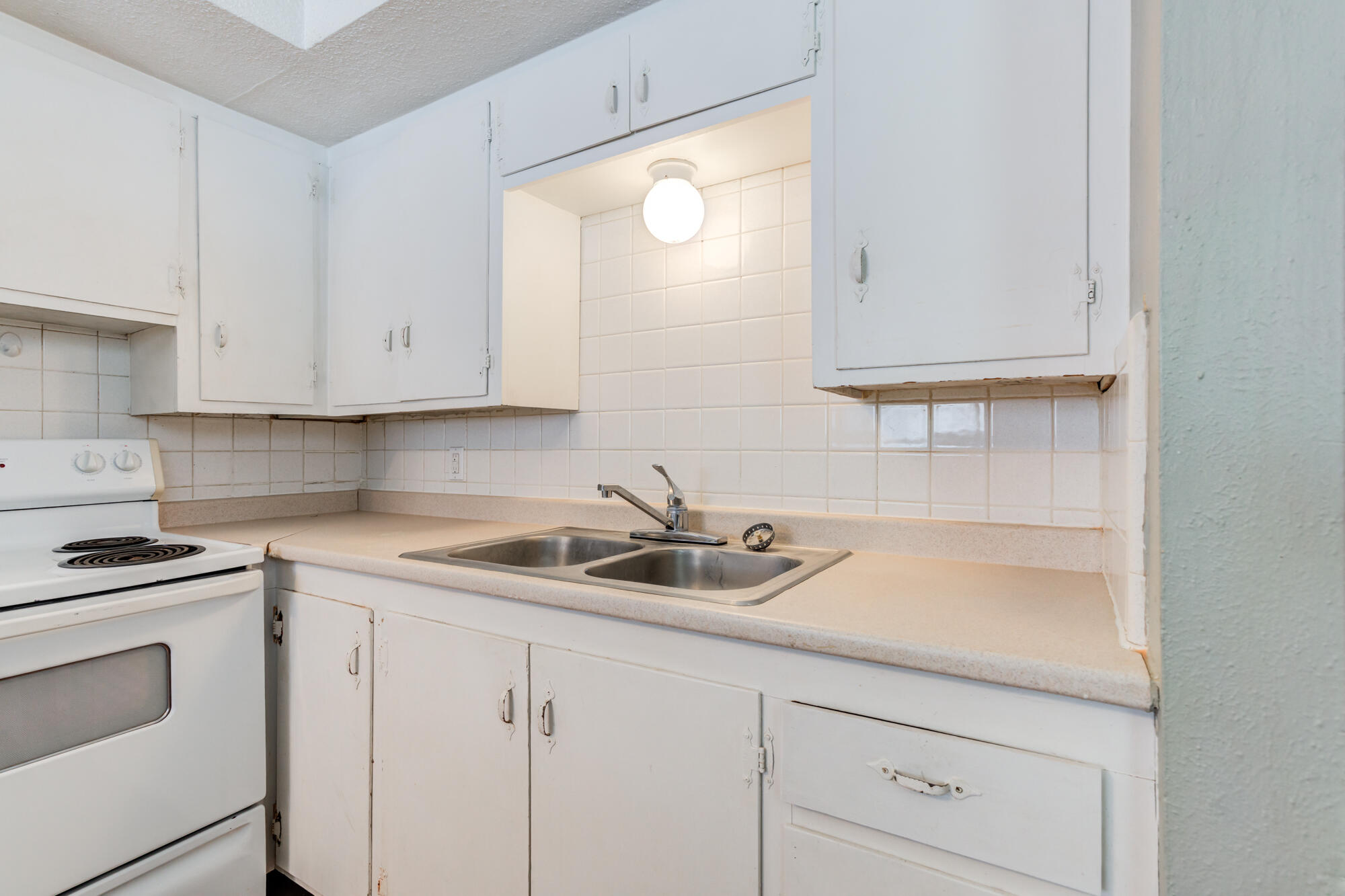 4915 39th Street Lubbock, TX 79414 - Photo 10 of 21 DSC05520_1_2_3_4