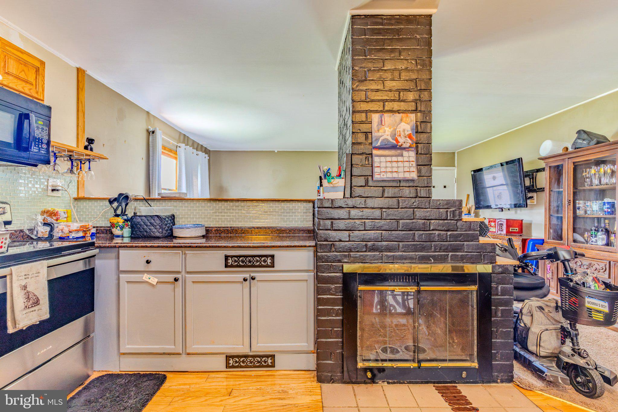 6 Gamewood Road Levittown, PA 19057 - Photo 6 of 23