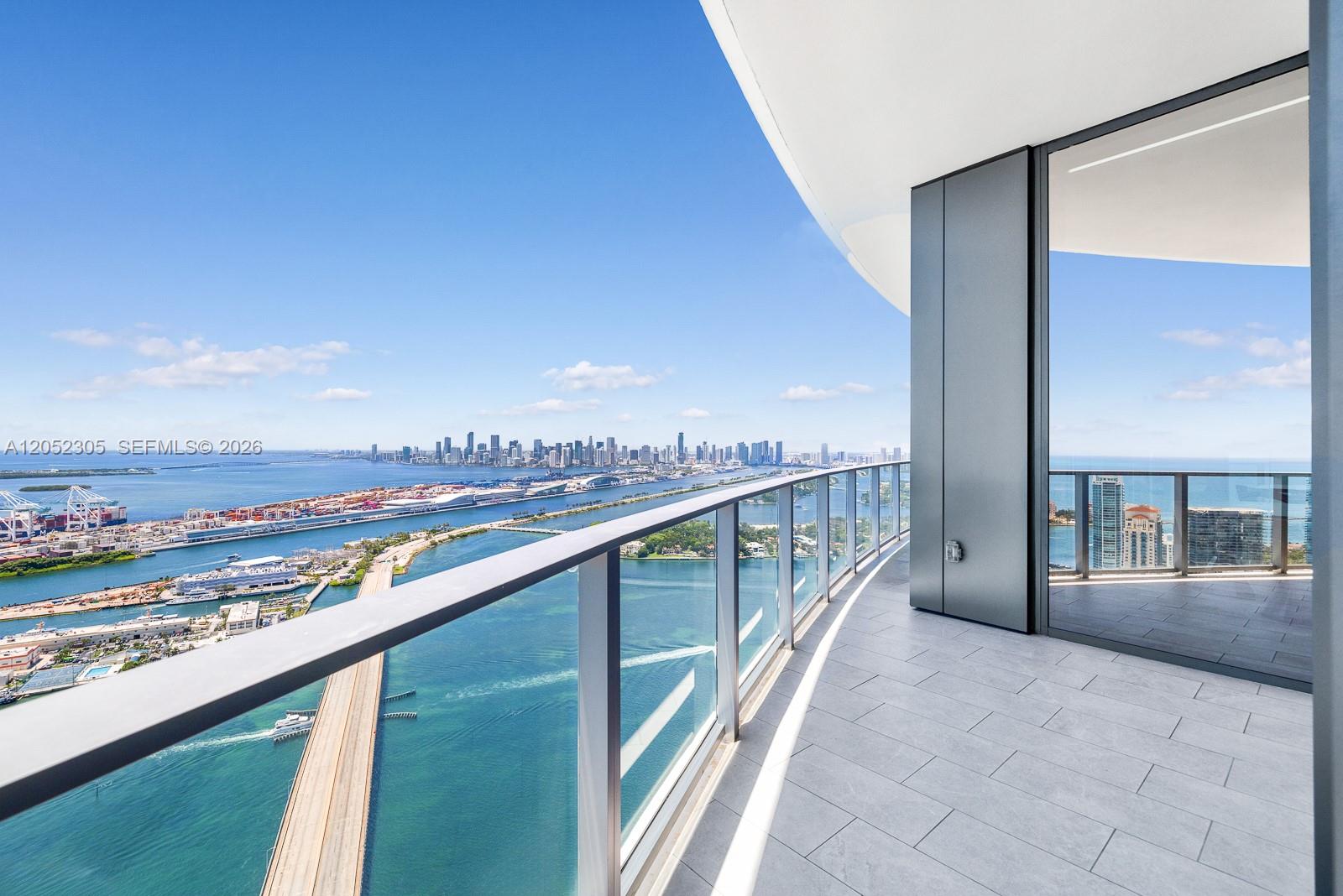 500 Alton Road, Unit PH4701 Miami Beach, FL 33139 - Photo 93 of 117 Gallery Image 93