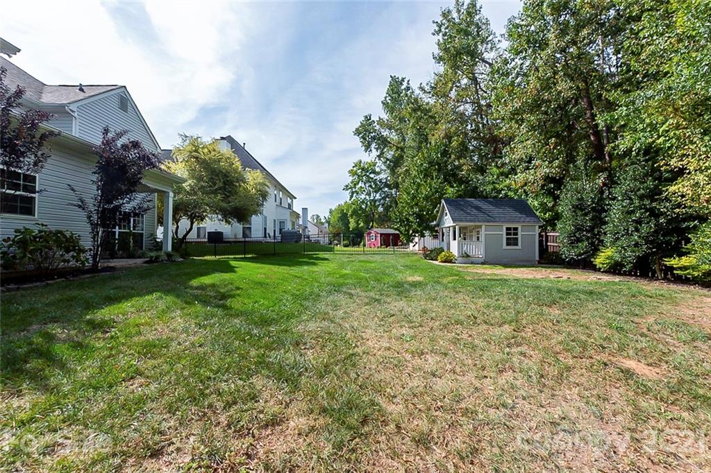 943 Knightsbridge Road Fort Mill, SC 29708 - Photo 21 of 21 a front view of house with yard and trees