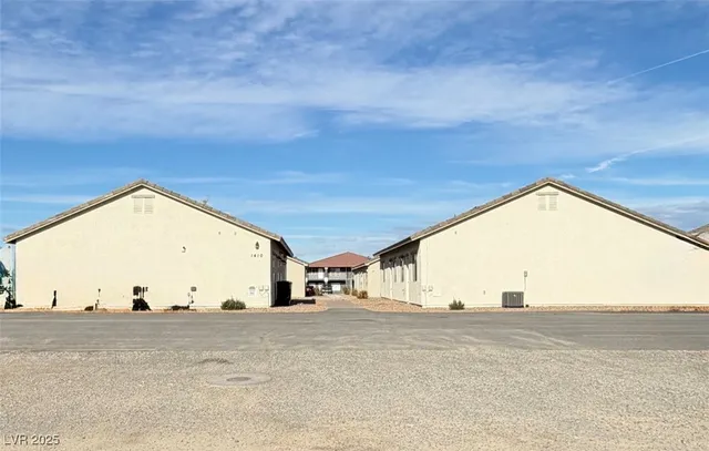 $735,000 | 1410 Star Road, Pahrump, NV 89048
