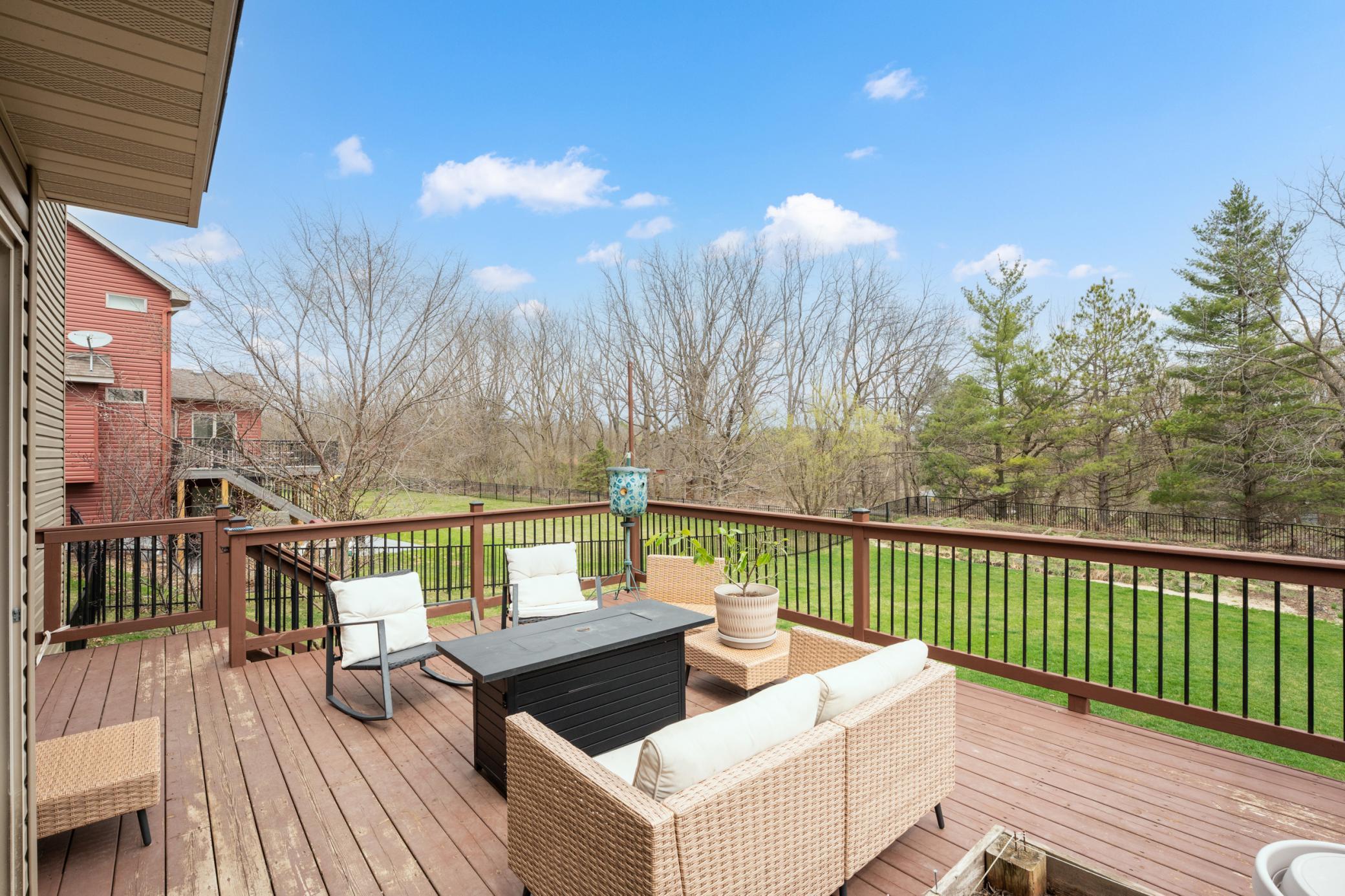 1892 Shannon Oaks Boulevard Northeast Rochester, MN 55906 - Photo 14 of 57