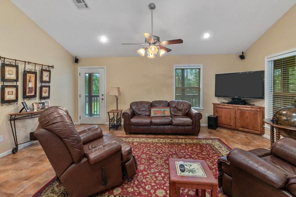 1318 Dunn Ferry Road Sulphur, LA 70663 - Photo 5 of 17