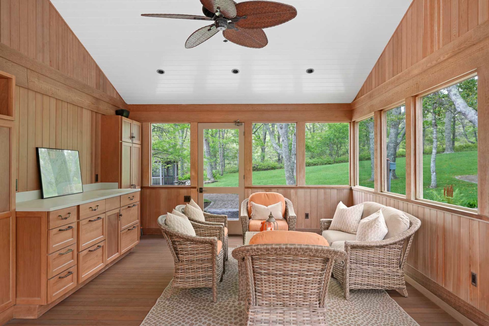 63 Putnam Road Chilmark, MA 02535 - Photo 21 of 52