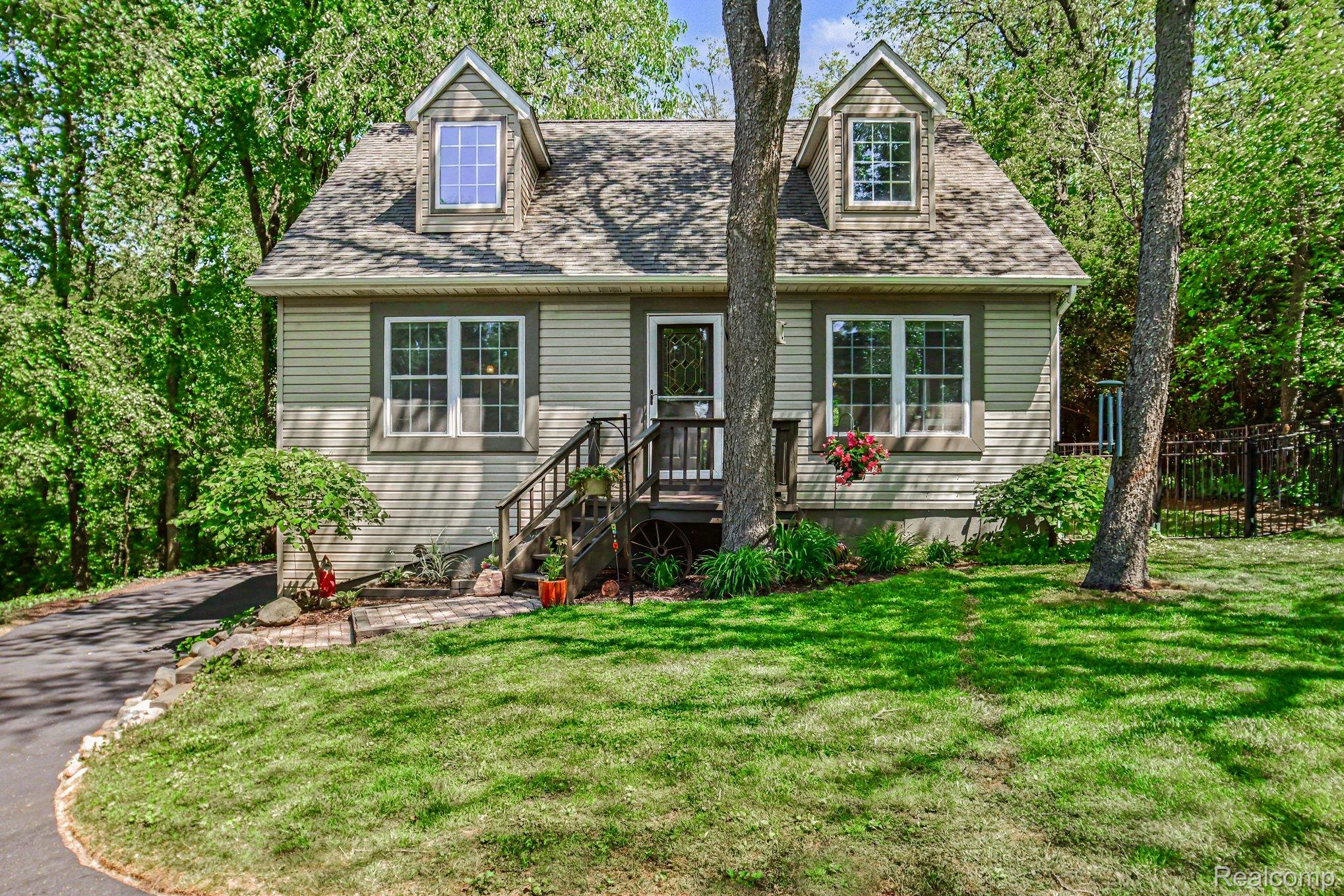 9790 Norman Road Clarkston, MI 48348 - Photo 1 of 25 Welcome to 9790 Norman Road