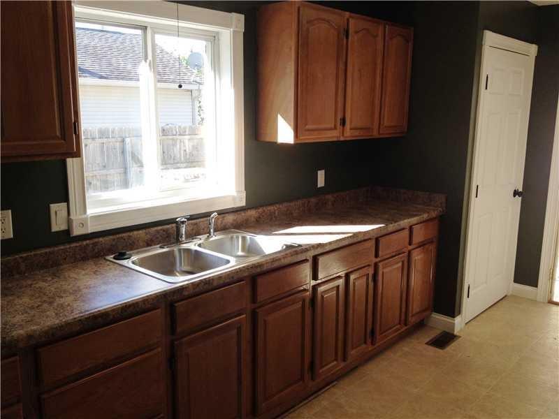 459 West Stop 11 Road Indianapolis, IN 46217 - Photo 18 of 20 Gallery Image 18