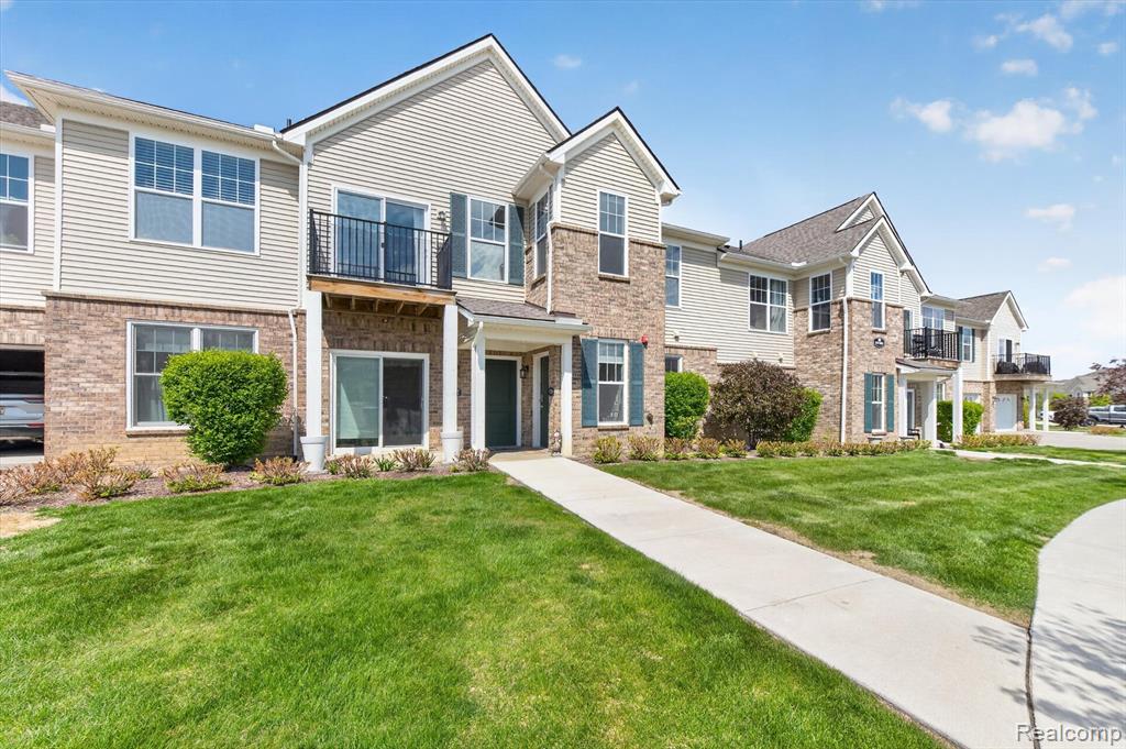9789 Ridge Run Street Howell, MI 48855 - Photo 2 of 23