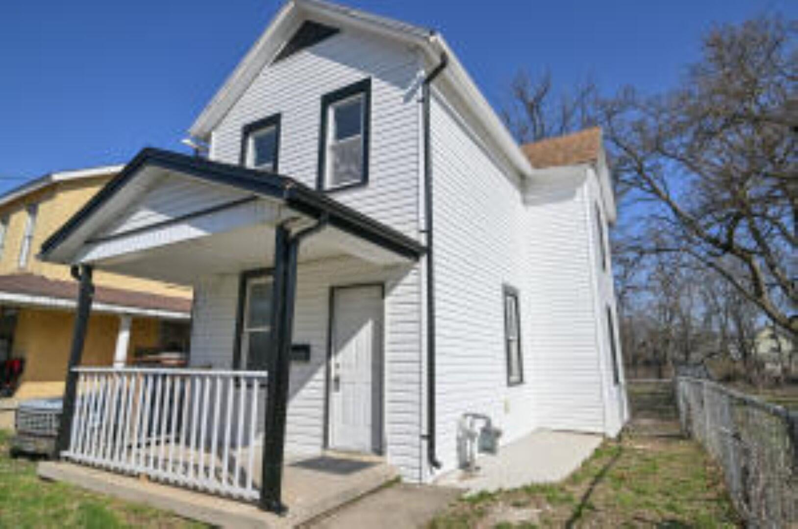 404 Sherman Avenue Springfield, OH 45503 - Photo 3 of 22 1038520_8