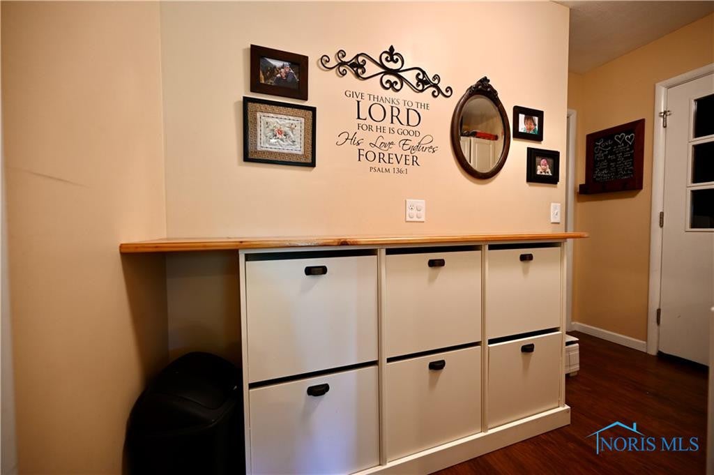 2734 Wicklow Road Toledo, OH 43606 - Photo 11 of 25 Gallery Image 11