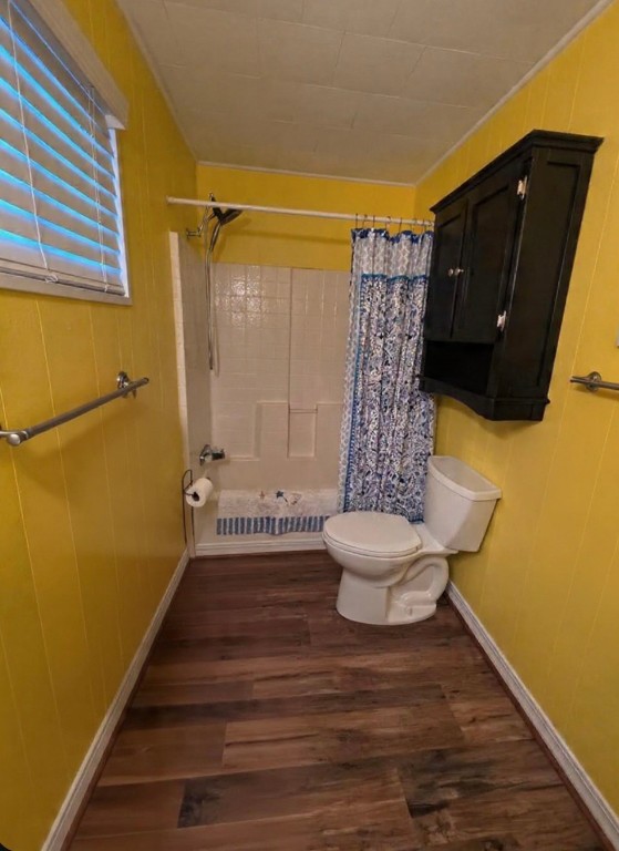 407 Seashell Drive Surfside Beach, TX 77541 - Photo 12 of 18 a bathroom with a toilet and a shower