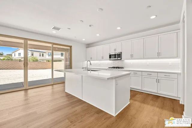 $839,900 | 35899 Lasuen Street, Palm Desert, CA 92211