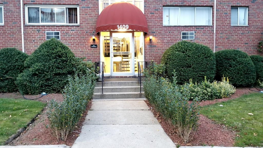 1409 River Street, Unit 47 Boston, MA 02136 - Photo 11 of 11