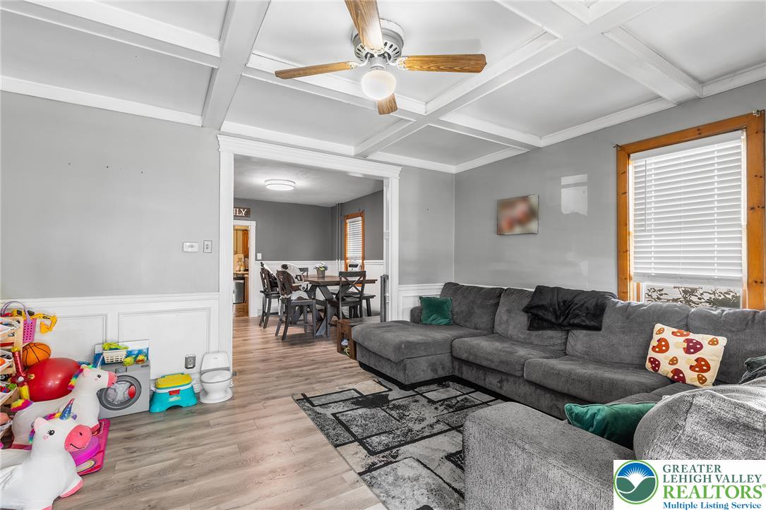 127 South 4th Street Coplay, PA 18037 - Photo 3 of 30
