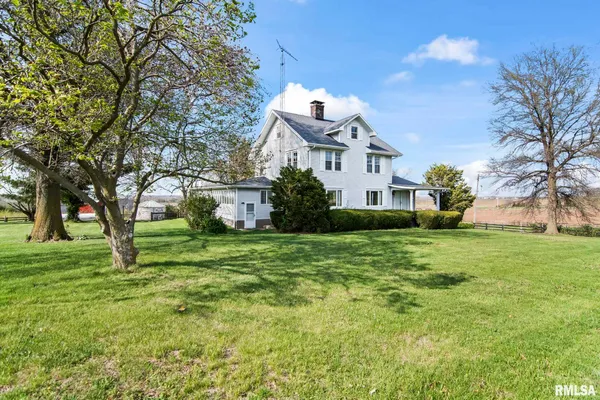 $255,000 | 1620 Old 36, Jacksonville, IL 62650