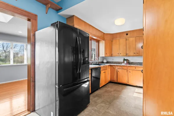 $255,000 | 1620 Old 36, Jacksonville, IL 62650