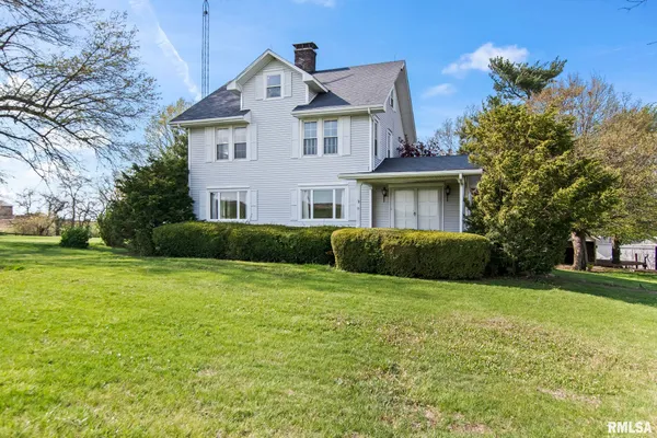 $255,000 | 1620 Old 36, Jacksonville, IL 62650