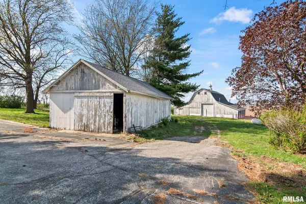 $255,000 | 1620 Old 36, Jacksonville, IL 62650