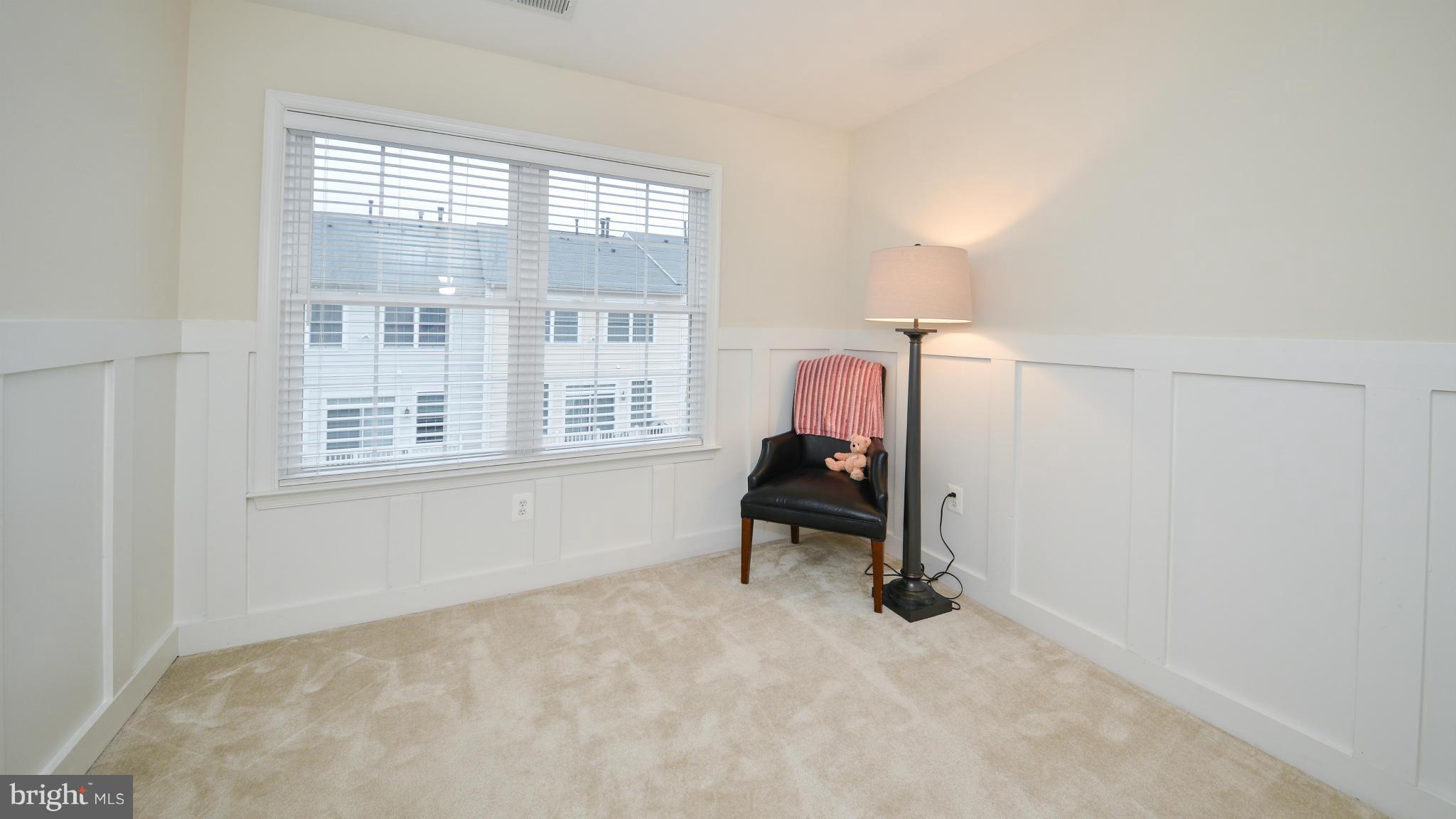 405 Spring Street Herndon, VA 20170 - Photo 16 of 28 Bedroom